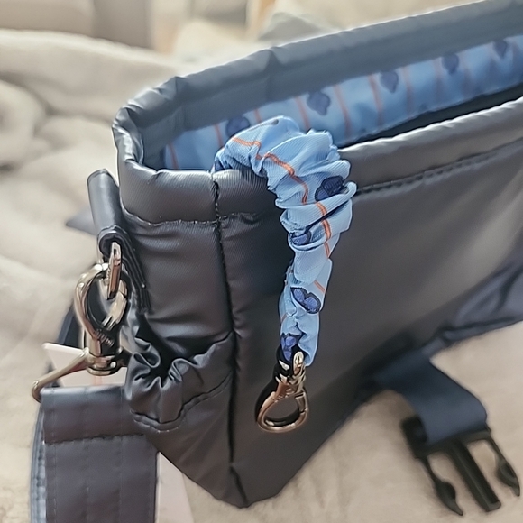 NEW LUG Metallic Indigo Harness Crossbody Bag NWT - Picture 7 of 9